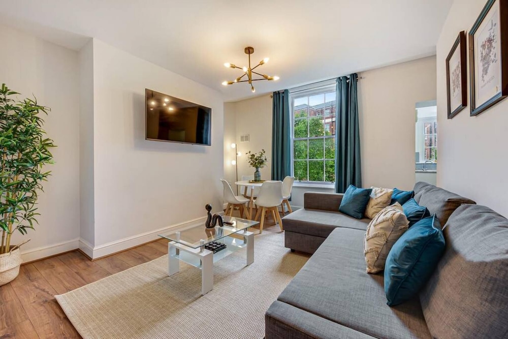 Host Apartments Bedford Place