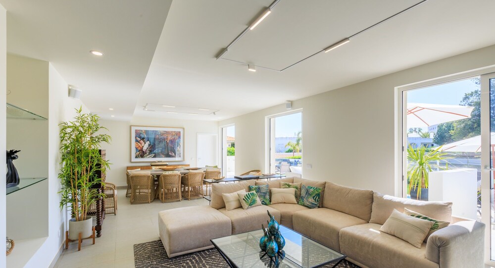 Villa Alba Albufeira Premium by Misha s Place