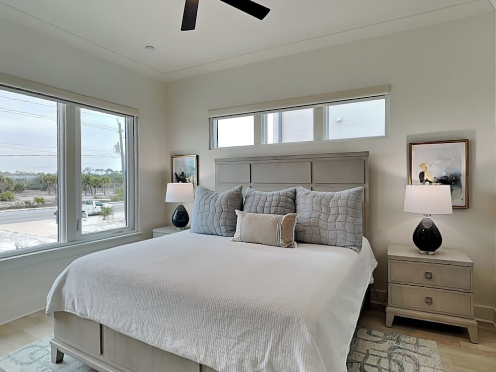 Viviana #10 by Southern Vacation Rentals