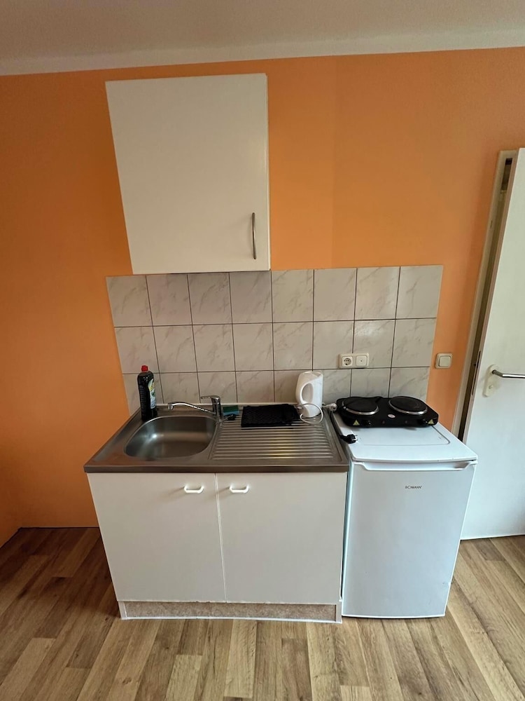 2-Rent Group Hostel Apartments HAN53