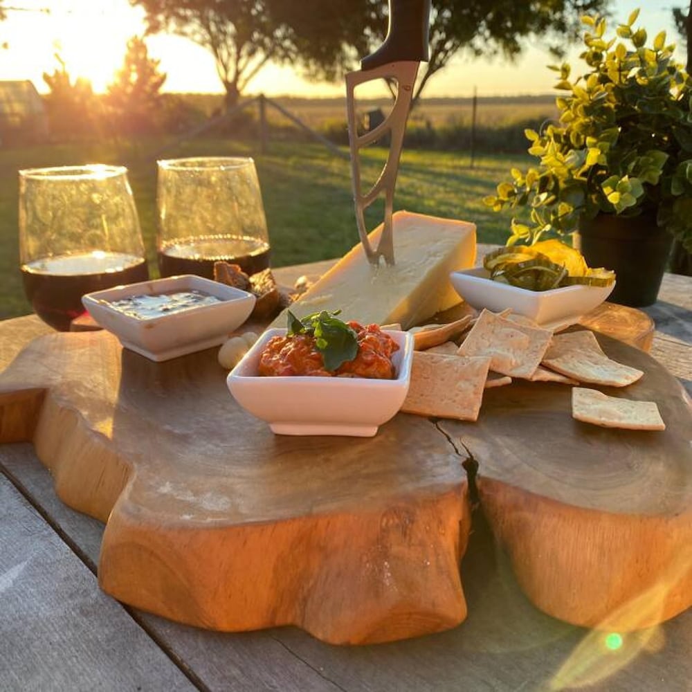 Blue Wren Barn Huge Spa - Country Escape