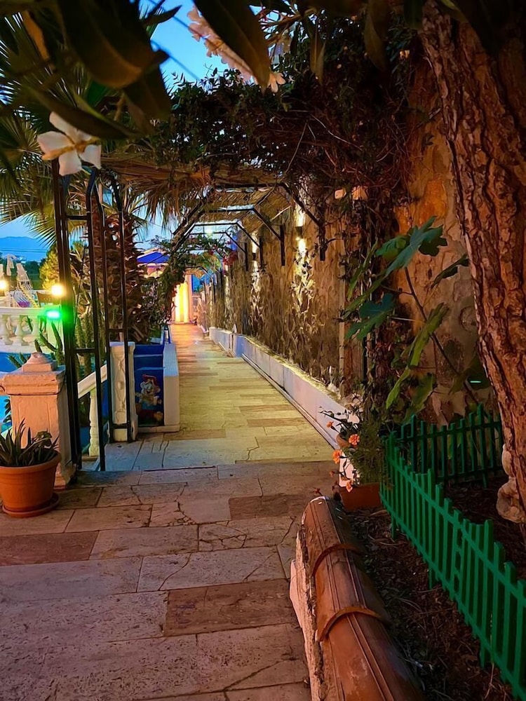 ASPAT OTEL BODRUM - Plaj Restoranı - Image 39