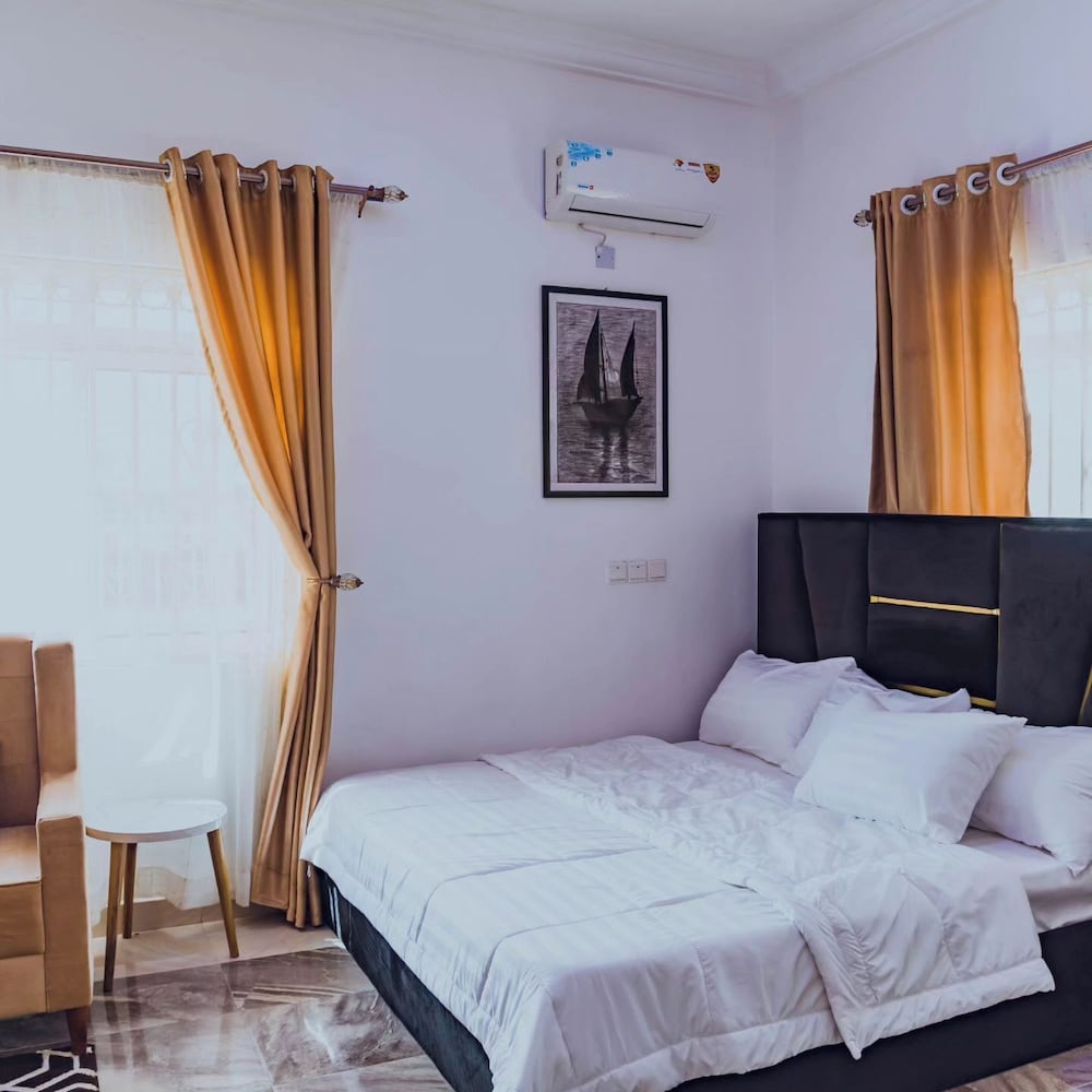 HEIK APARTMENT