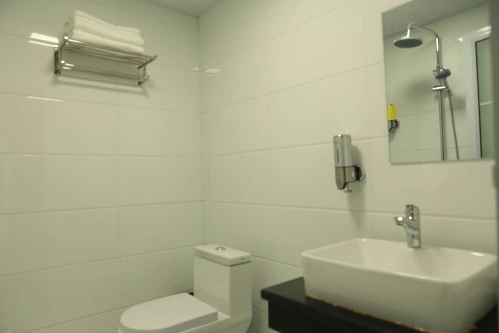 Geographer Hostel