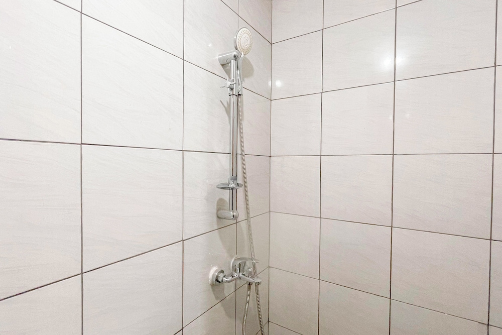 Good Deal Studio Room (No Kitchen) Bandaraya - Tallasa City Makassar Apartment
