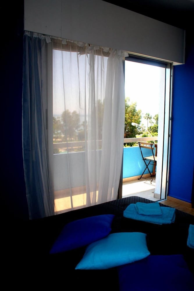 Blue Home view 5