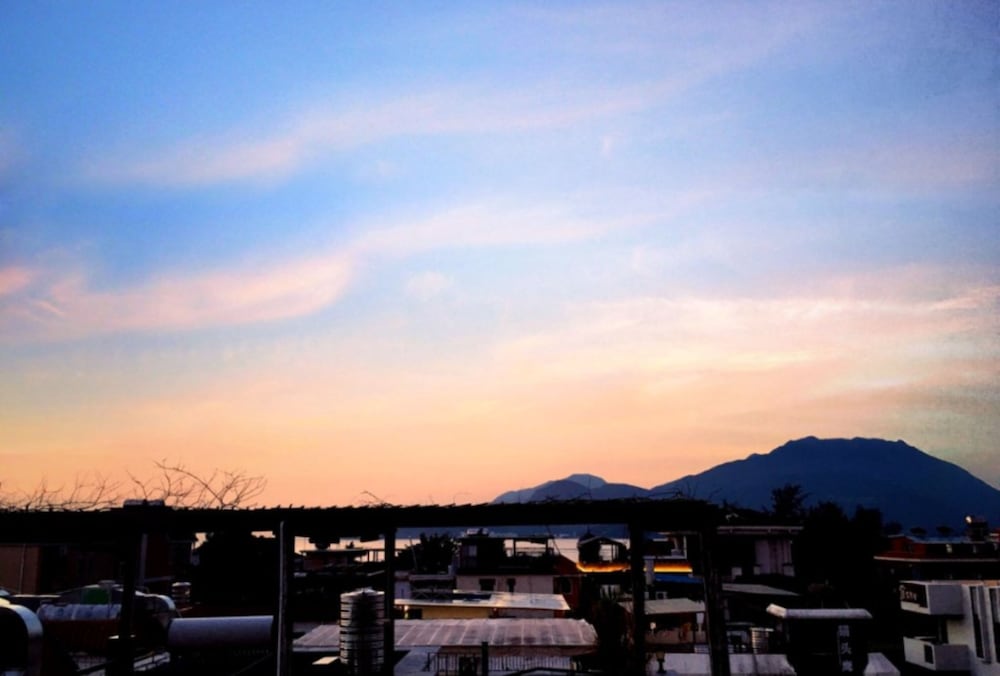 Romantic Seaside Hotel