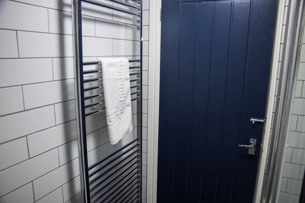City Centre 6-bed Swansea Getaway