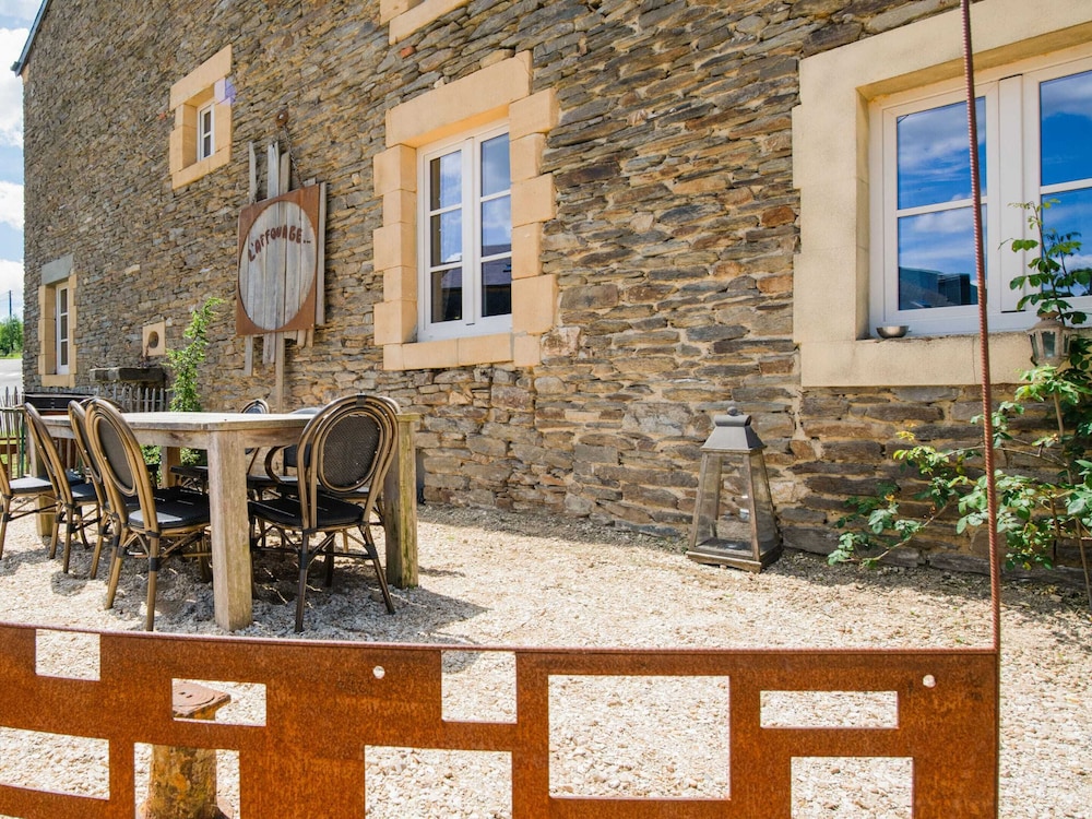 Welcoming Holiday Home in Vresse-sur-semois With Terrace