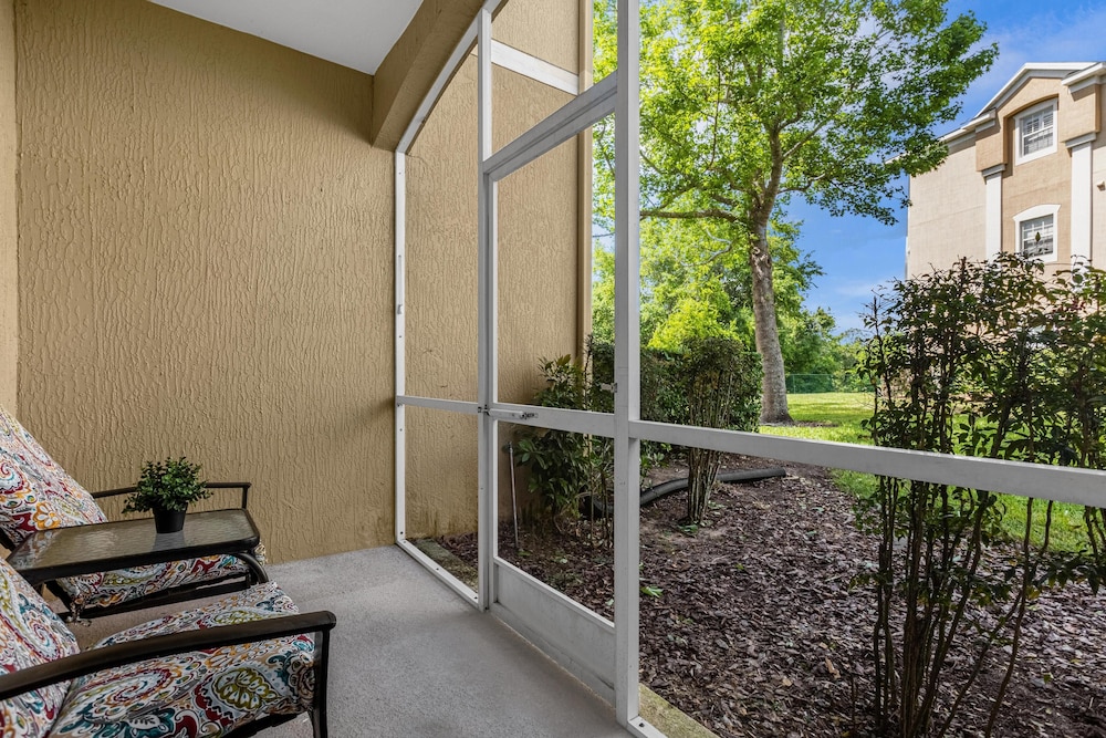 2306 SP - Disney Villa: 2br, Pool, Near Magic!