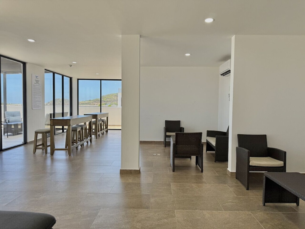 Marina cerritos Condominios
