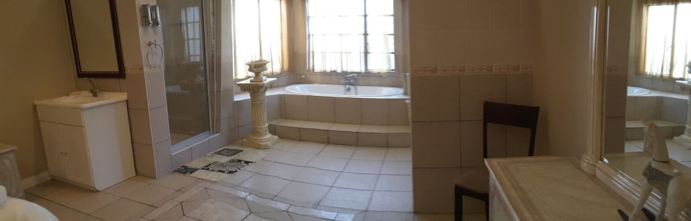 Lions Rest Country Estate