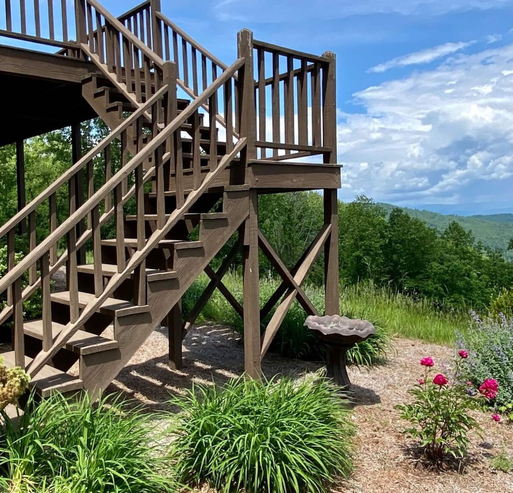 Private Cabin Blue Ridge Views Fireplace