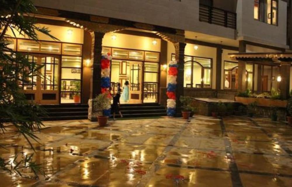 Pride Terrace Valley Resort Gangtok view 3
