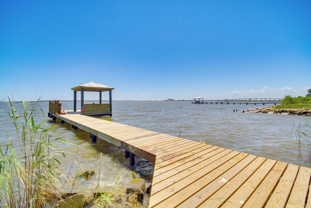 Historic Biloxi Bay Cottage w/ Beautiful View view 2