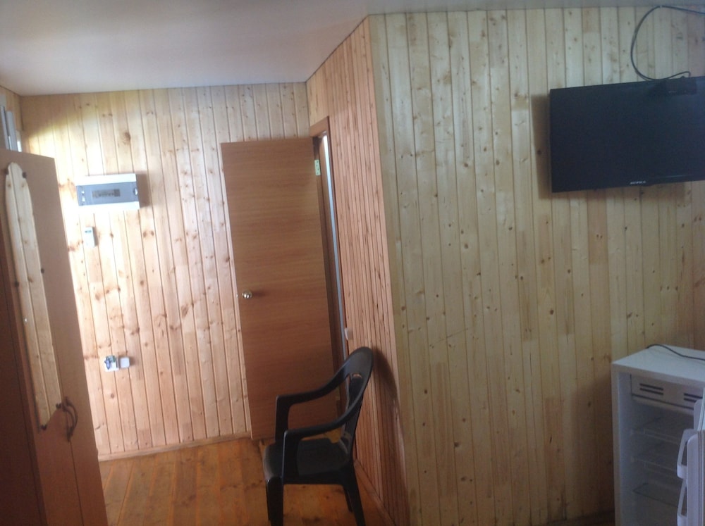 Guest House R&M
