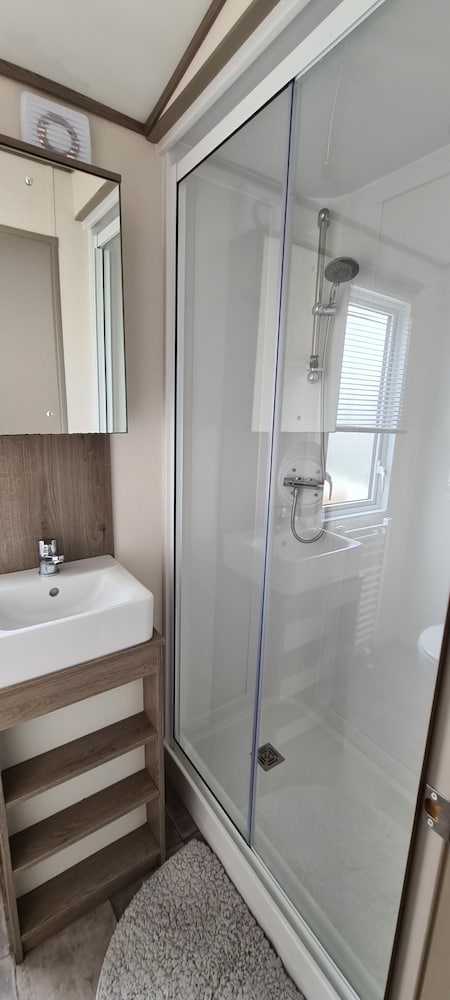 KMH Caravan Holidays