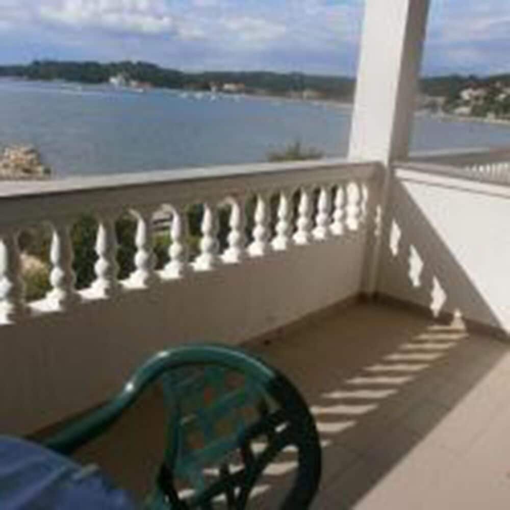 Paradise Beach en Lopar — balance & terrace