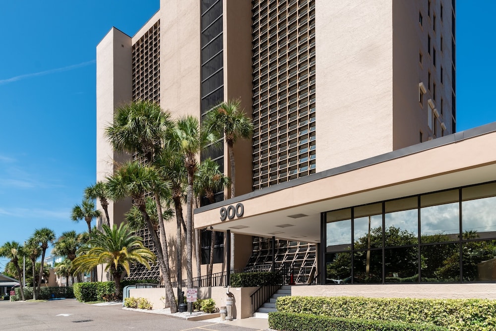 Reflections Gulf Front With Ocean Views 2 Bedroom Condo by RedAwning view 4