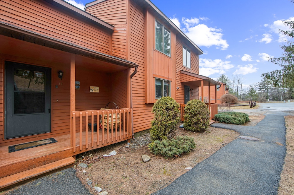 Arena 2 Bedroom Townhouse by The Summit at Gore Mountain
