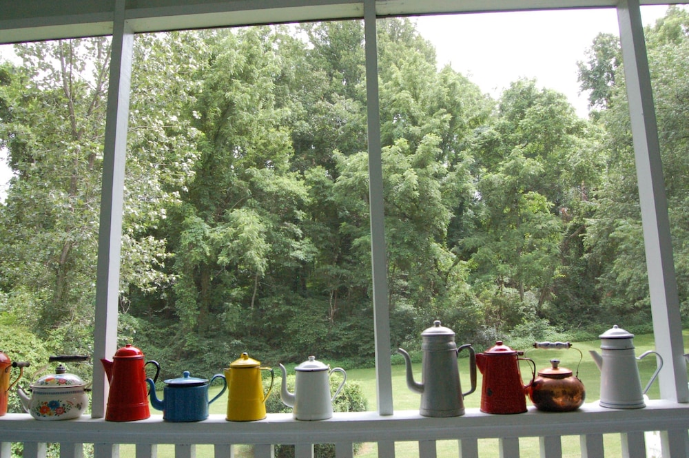 Mountain Laurel Inn