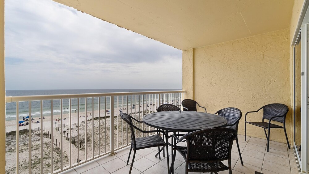 Driftwood Towers #4E by Southern Vacation Rentals