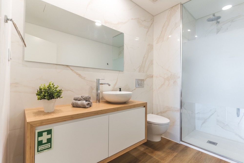 Atlantic View Apartment by Atlantic Holiday