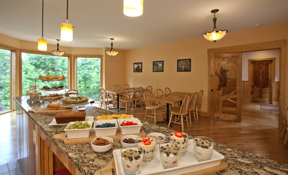 Fenton Inn