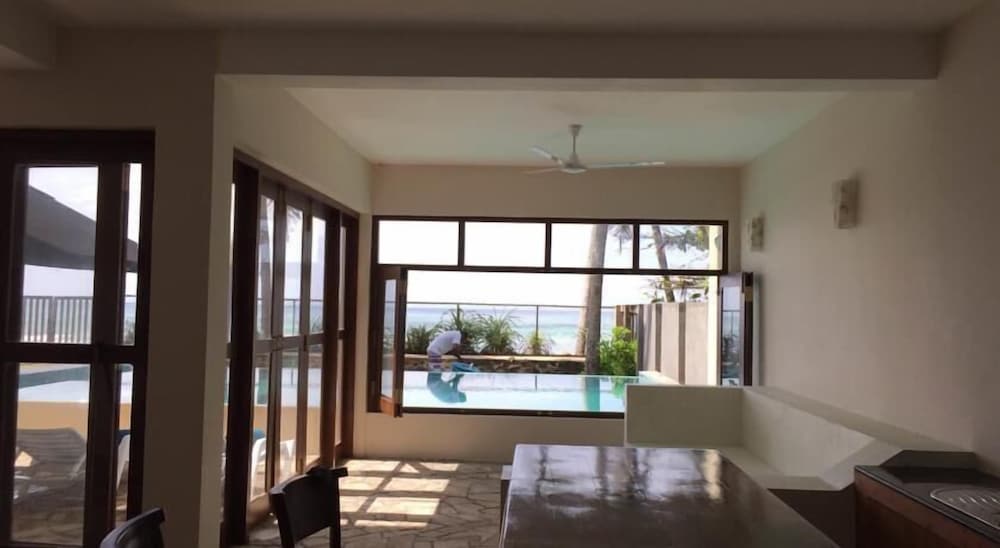 Chillax Villas