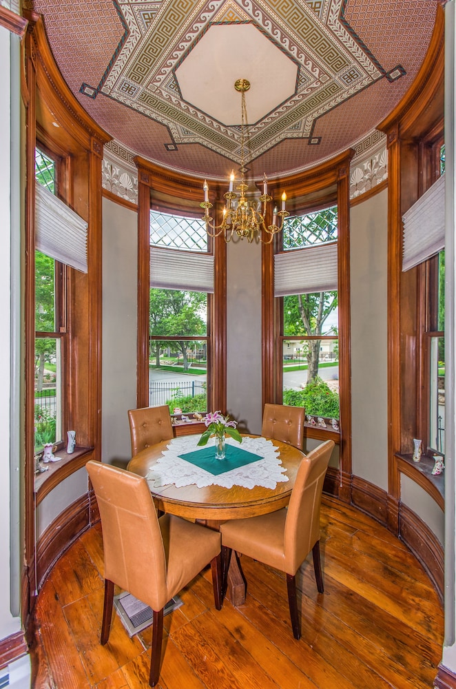 Lumber Baron Inn