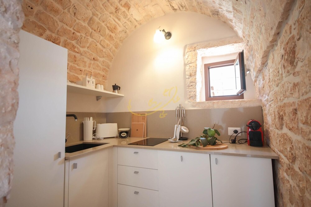 TD Torretta San Procopio Stone House With Pool view 2