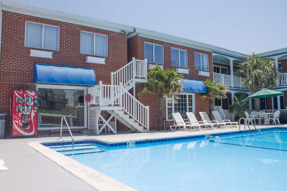 Colonial Inn Motel