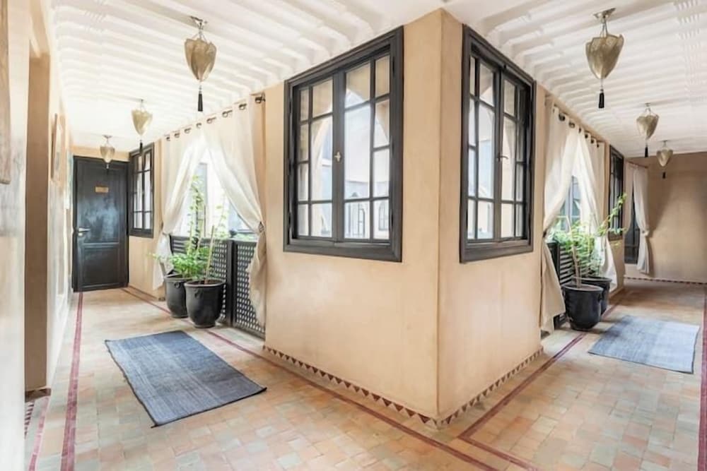 Riad basidi