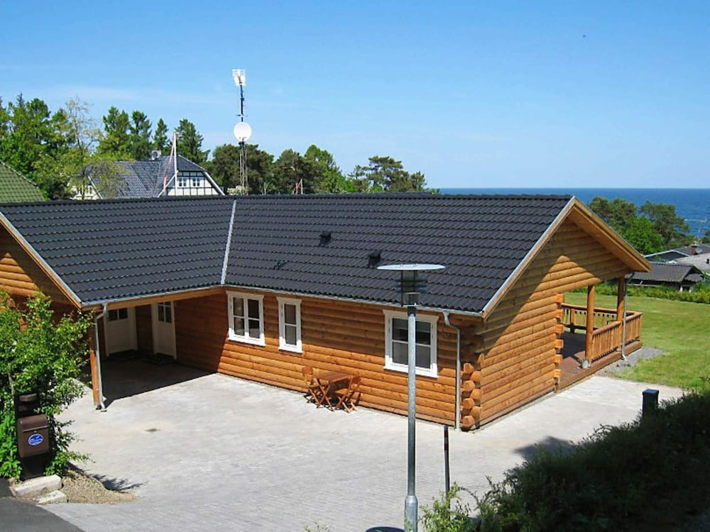 6 Person Holiday Home in Allinge
