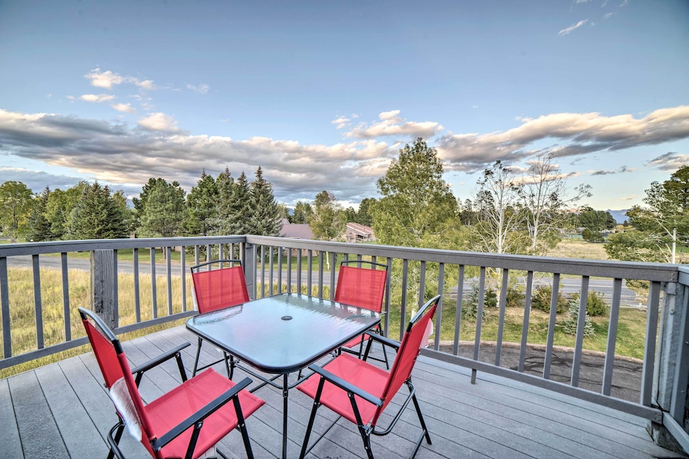 Pagosa Condo w/ Deck, 4 Mi to Hot Springs & Dtwn view 5