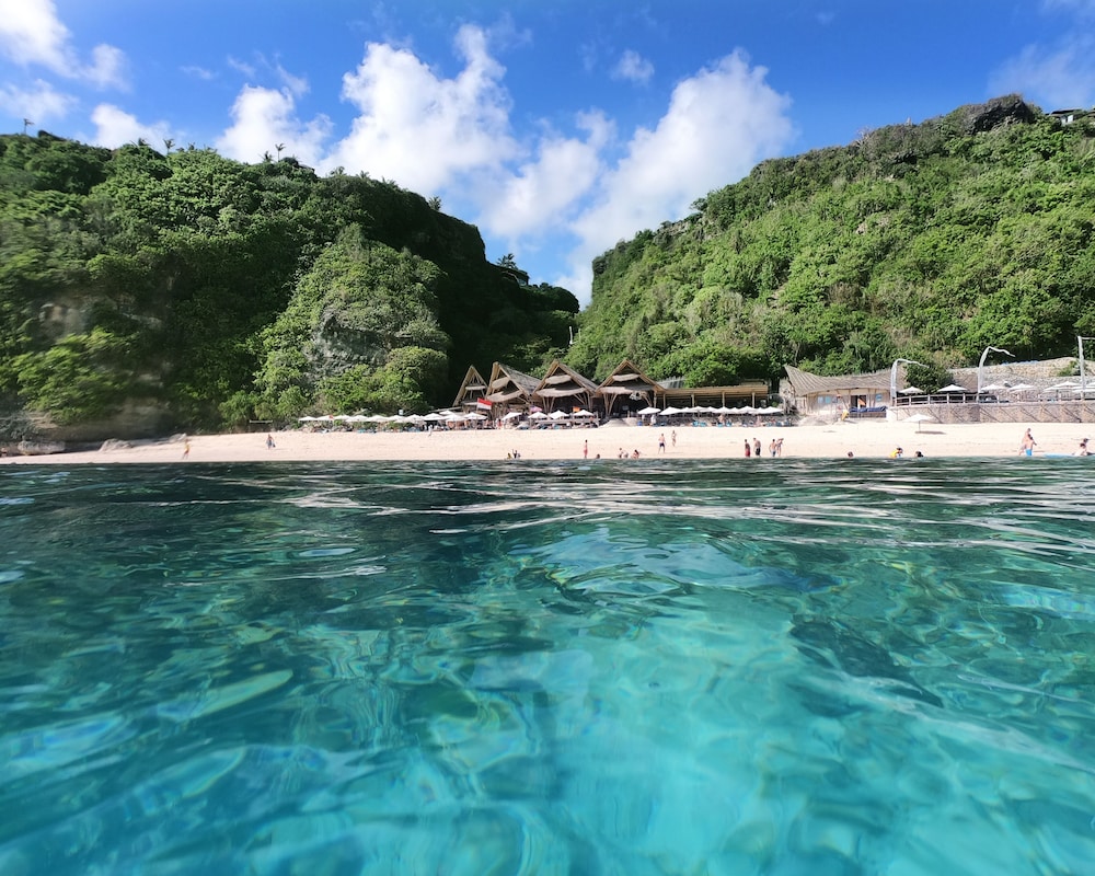 The Ungasan Clifftop Resort 96