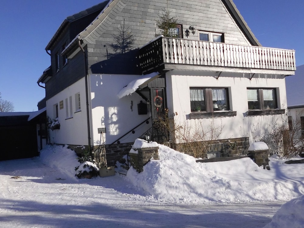 Apartment in Langewiese Near Winterberg view 3