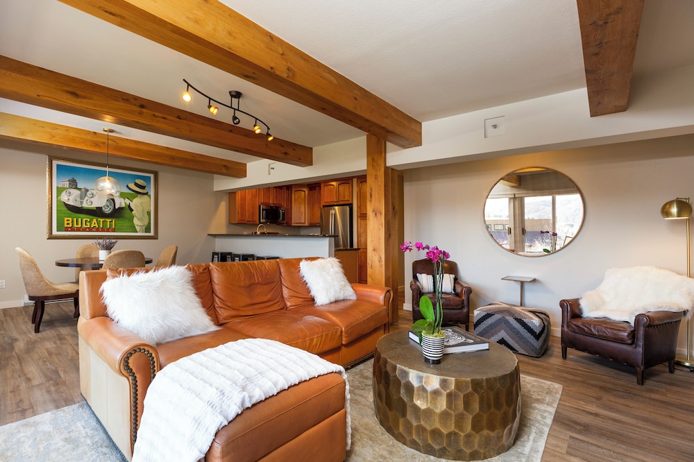 Snowmass Mountain by Snowmass Vacations