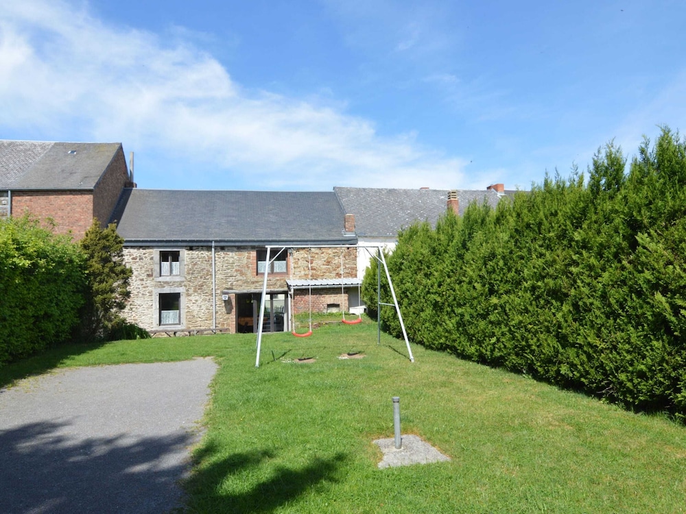 Winenne Home With Hot Tub view 3