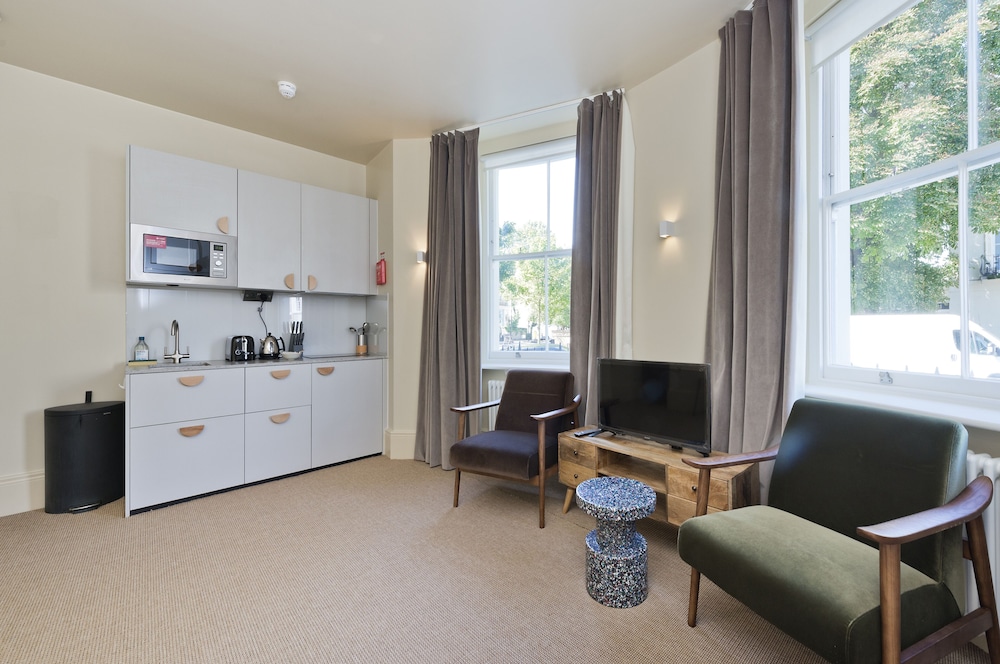 Luxury Studio in Heritage Building Near Camden