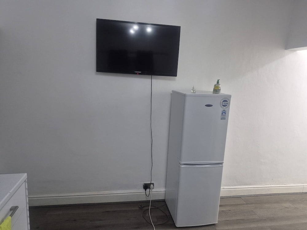Bright and Modern Flat in Manchester's Heart
