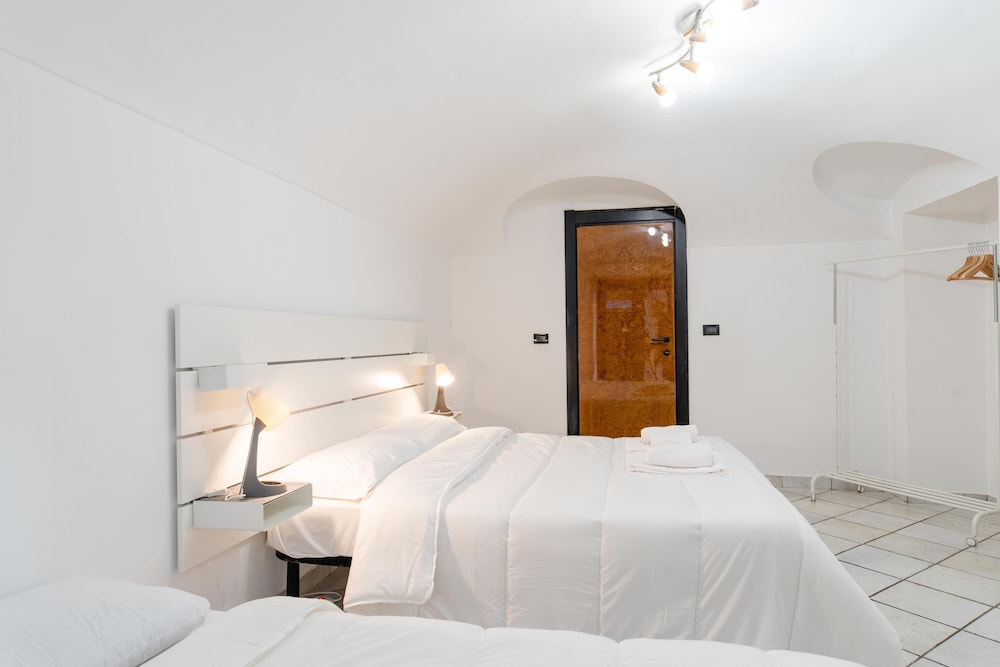 Vittorio Emanuele II - Apartment