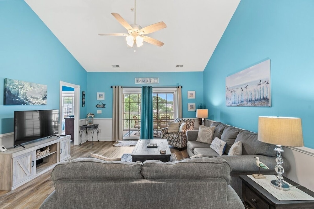 Magnolia Pointe Luster Leaf 4890-403 2 Bedroom Condo