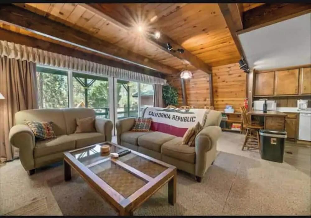 The Bears Lair Perfect for family