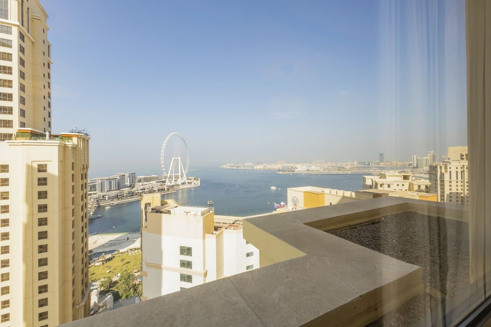 Short Stay Apartment Shams 1 Jumeirah Beach Residence 2 Bed Sleeps 6