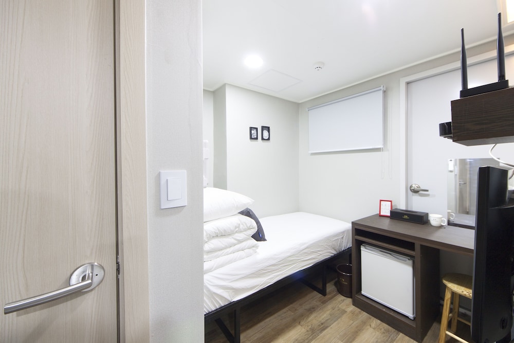 K-Grand Hostel Gangnam 1