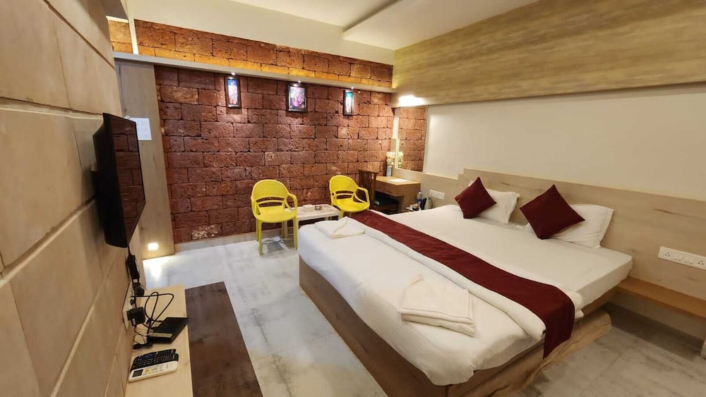 SeaFORT Beach Resort