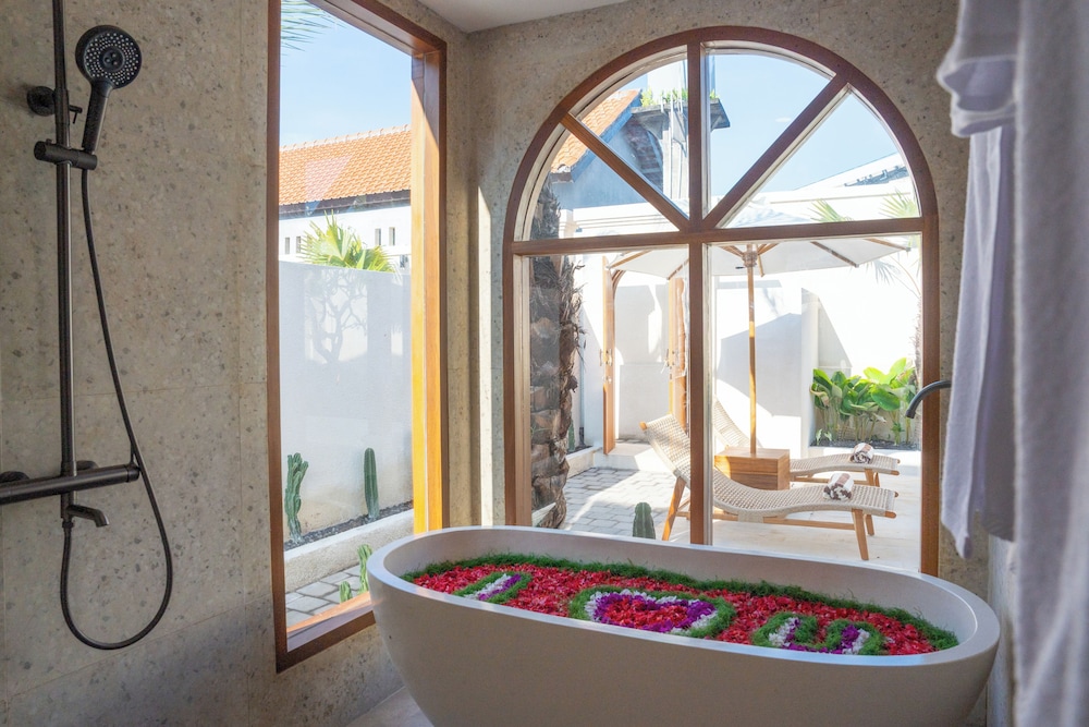 Dianatara Villa Ubud by Dhananjaya Hospitality