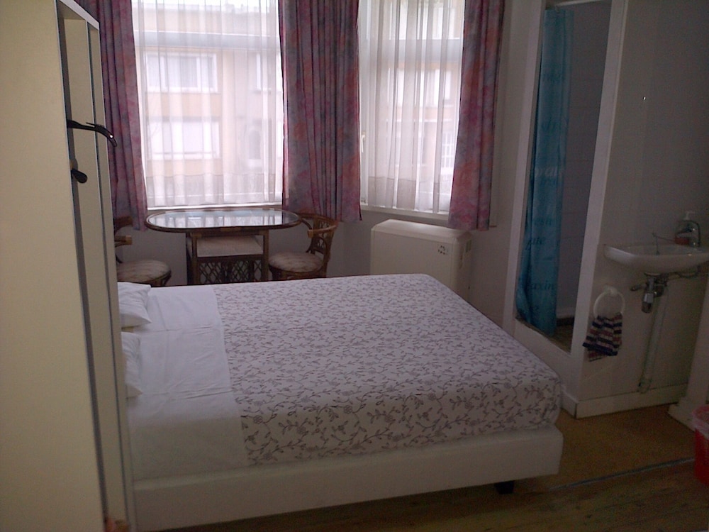 Photo 27