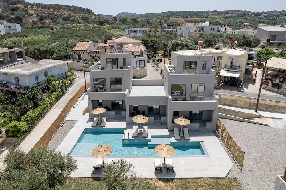 Casa Nostos